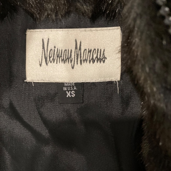 80's Vintage Neiman Marcus Fake Fur Bubble waist Coat, size XS - Picture 4 of 6